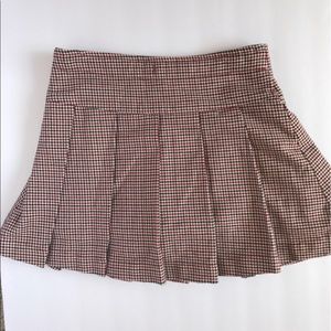 Gymboree girls pleated skirt-size 6
